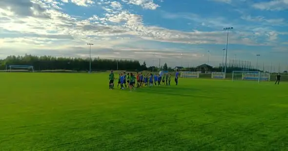 Orlik E2: Młodzi piłkarze Warty Osjaków rozegrali mecz z Czarnymi Rząśnia