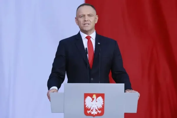 Wieluń: Prezydent Karol Nawrocki na bieżąco monitoruje sytuację po incydentach z dronami przy granicy z Ukrainą
