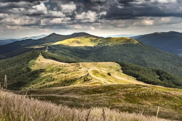 „I to są właśnie moje Bieszczady” – wystawa fotografii Inki Wieczeńskiej w Wieluniu
